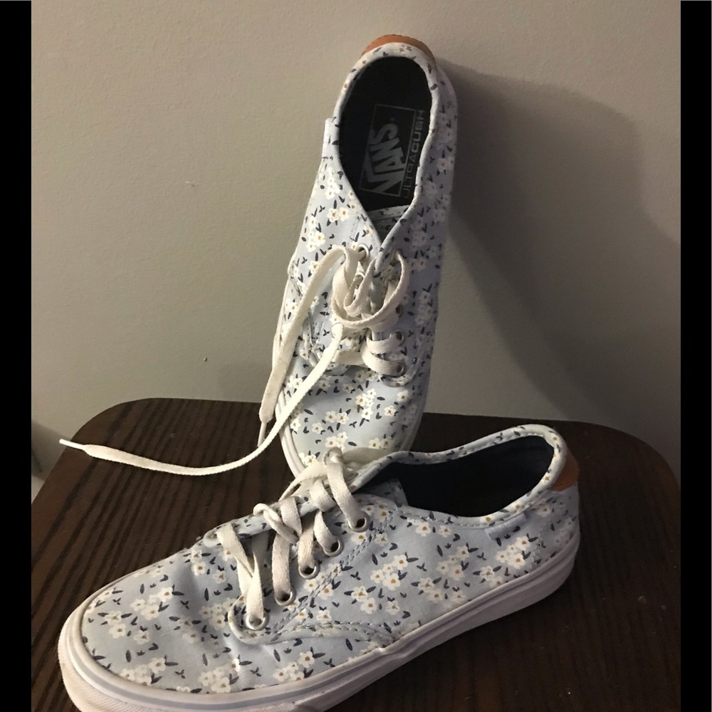 VANS ULTRACUSH size 7.5